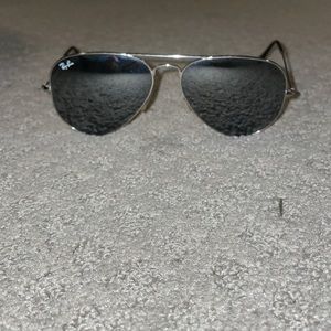 Ray ban aviator sunglasses